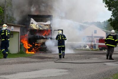 Sandy springs ga truck accident lawyer fuel truck