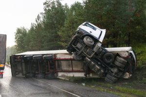 Roswell ga truck accident lawyer cargo truck