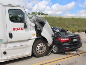 Savannah ga truck accident lawyer moving van