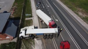 18 wheeler collision with another 18 wheeler