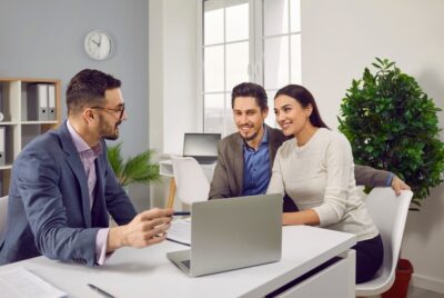 Couple working with insurance agent 1